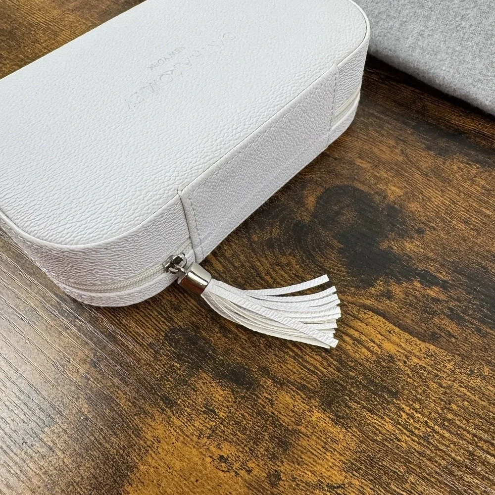 Cynthia Rowley White faux-leather zip around travel jewelry case